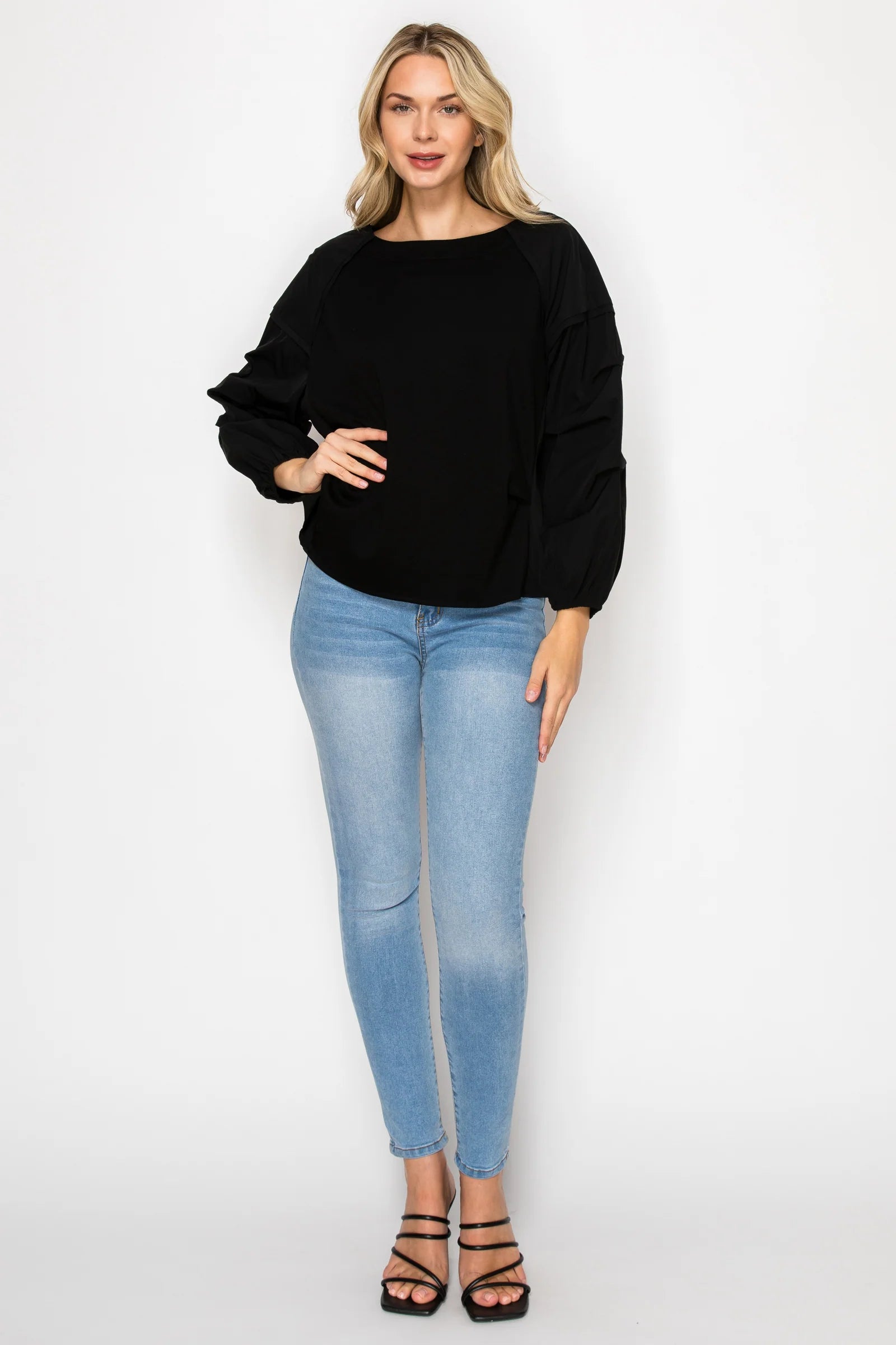 Joh 55719W Jada Top Black