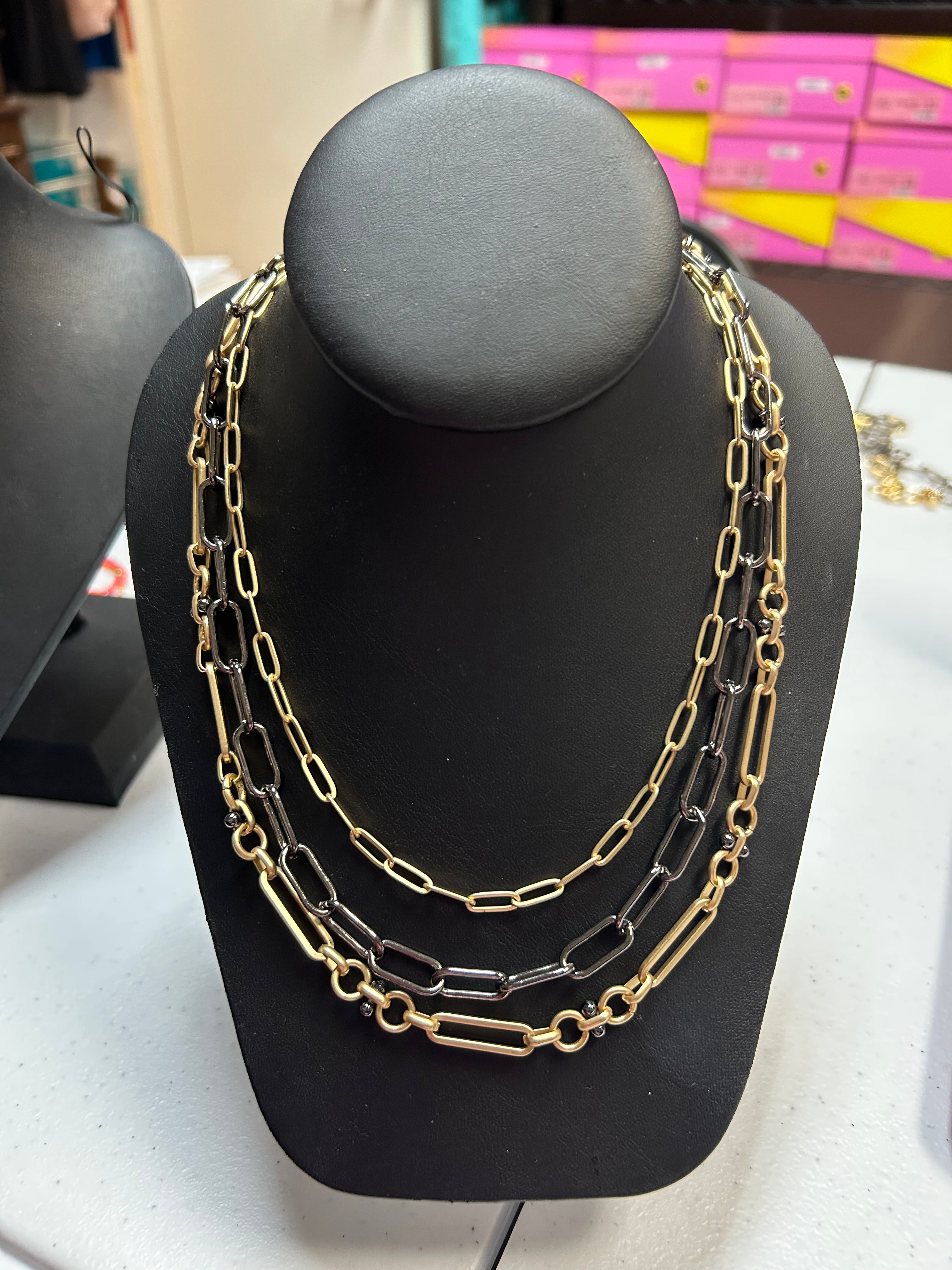 Michele Busch NW-25-146 3 Strand Chain Matte Gold/Gun Metal