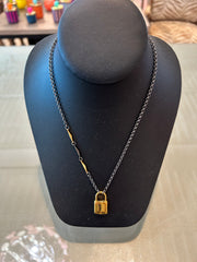 Michele Busch NW-23-123 Love Lock Gunmetal Gold