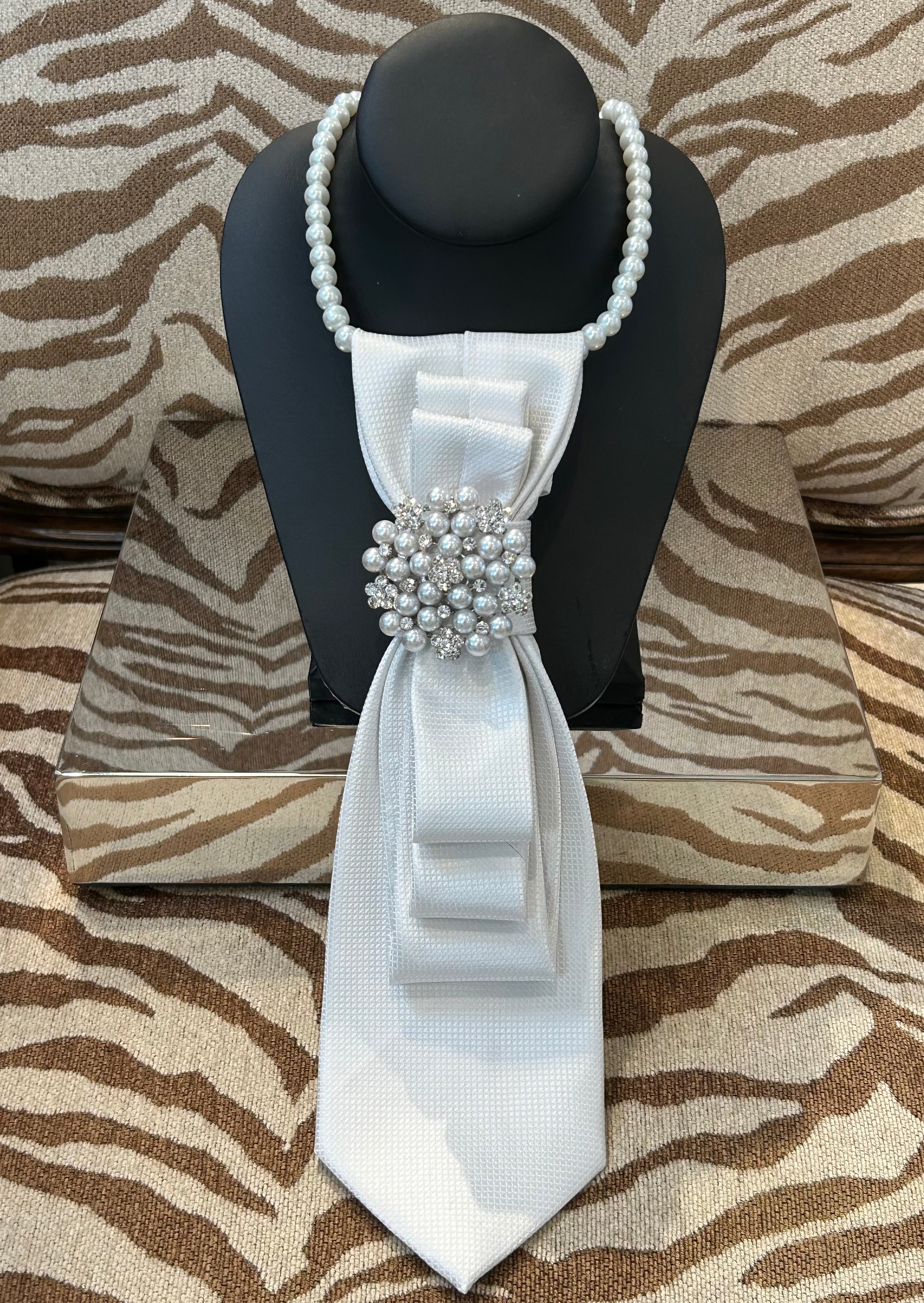 See it...Love it...Buy it Necktie Necklace White w Pearl/Rhinestone Brooch