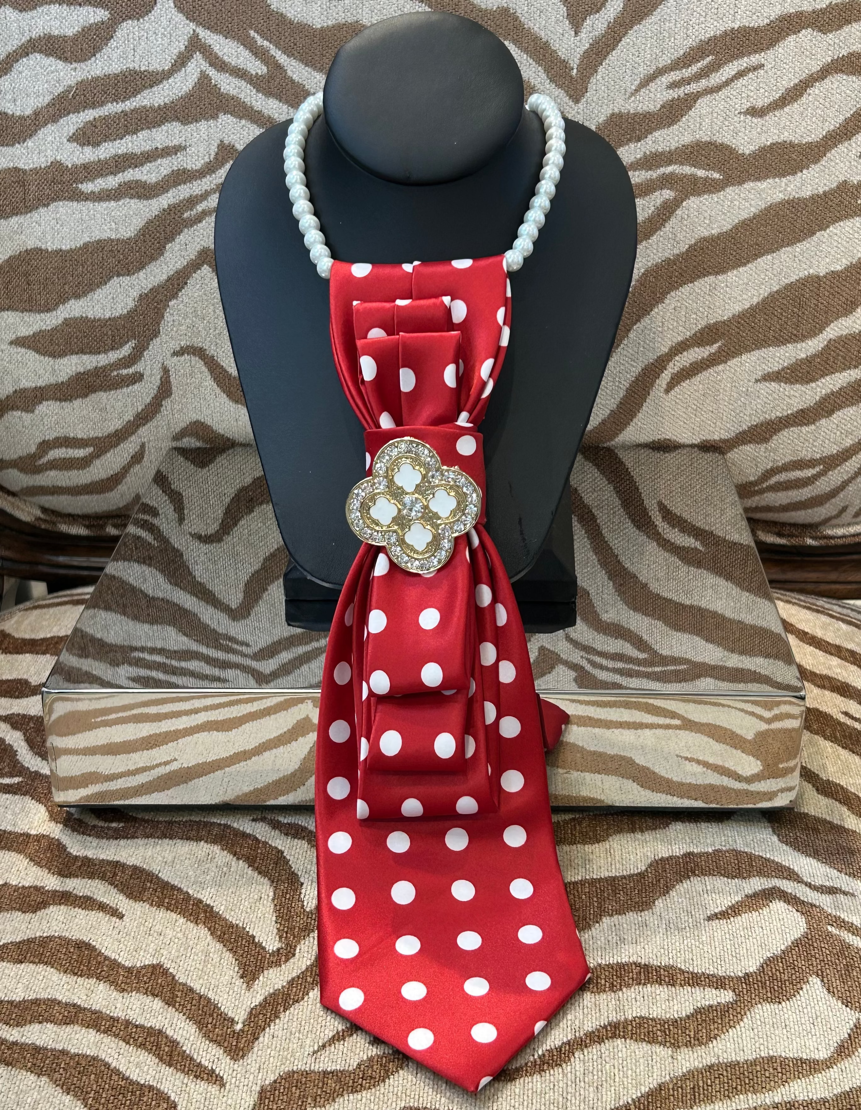 See it...Love it...Buy it Necktie Necklace Red/White Dot w White Clover Brooch