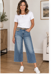 Vervet T7630LPD Olivia wide leg with leopard waist accent