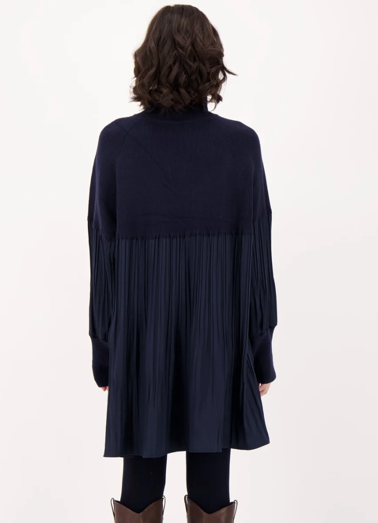Gabby/Spanner 526616 1/4 Zip Front Sweater/Pleated Dress