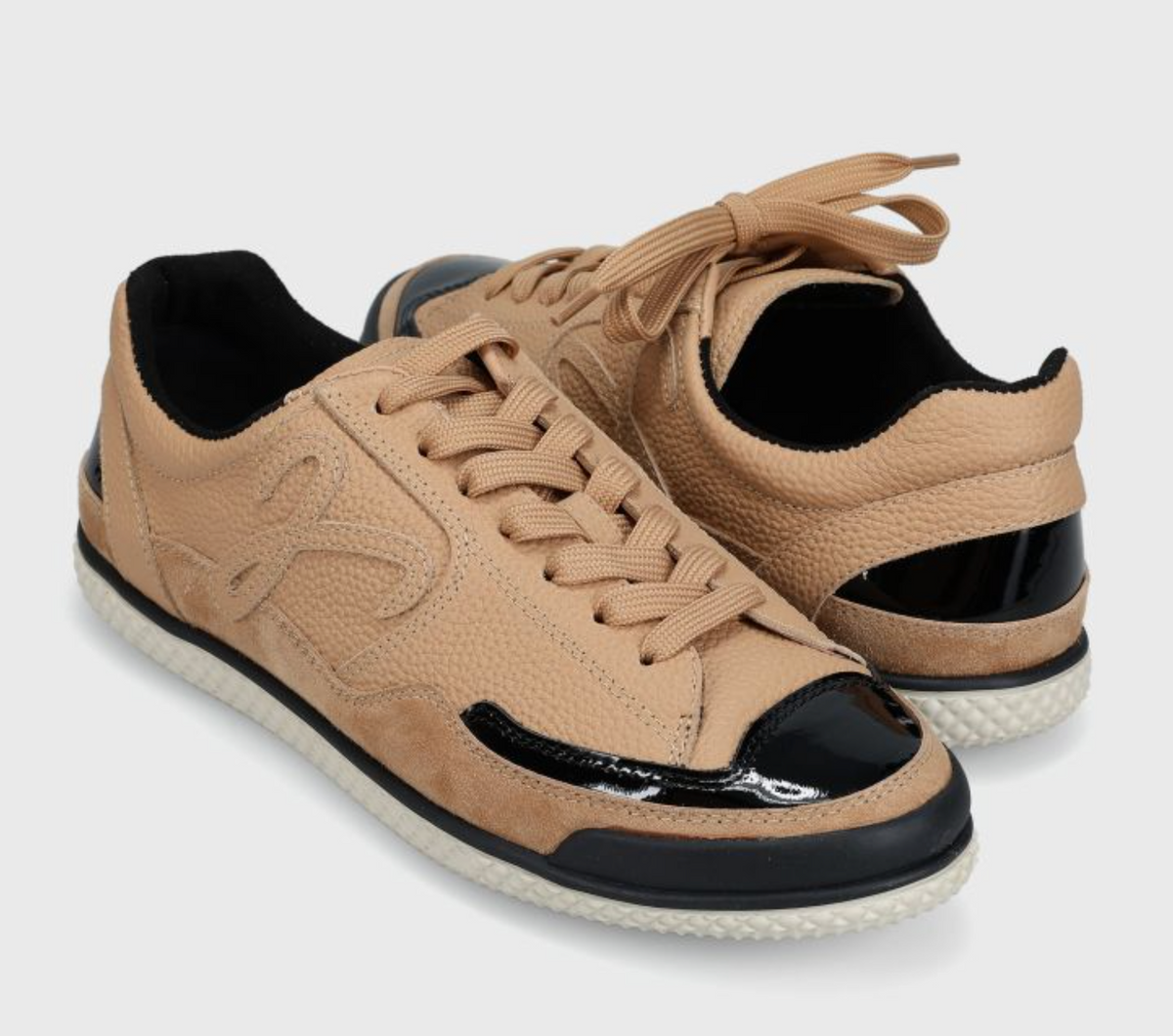 Vaneli Potsie Fawn/Black Tennis Shoe